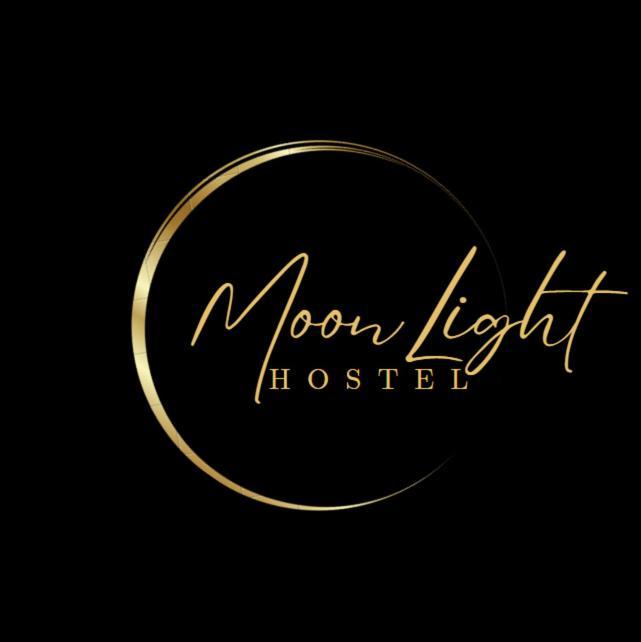 Moonlight Hostel Lviv Eksteriør billede
