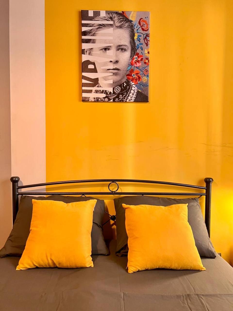 Moonlight Hostel Lviv Eksteriør billede