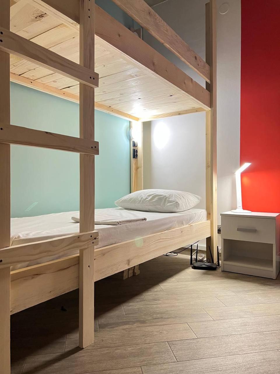 Moonlight Hostel Lviv Eksteriør billede